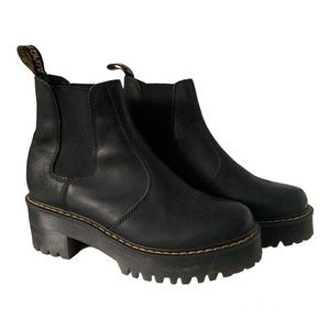Dr. Martens Rometty Leather Platform Chelsea Boots - size 39 (8)